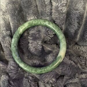 Stylish Green Jade Bangle